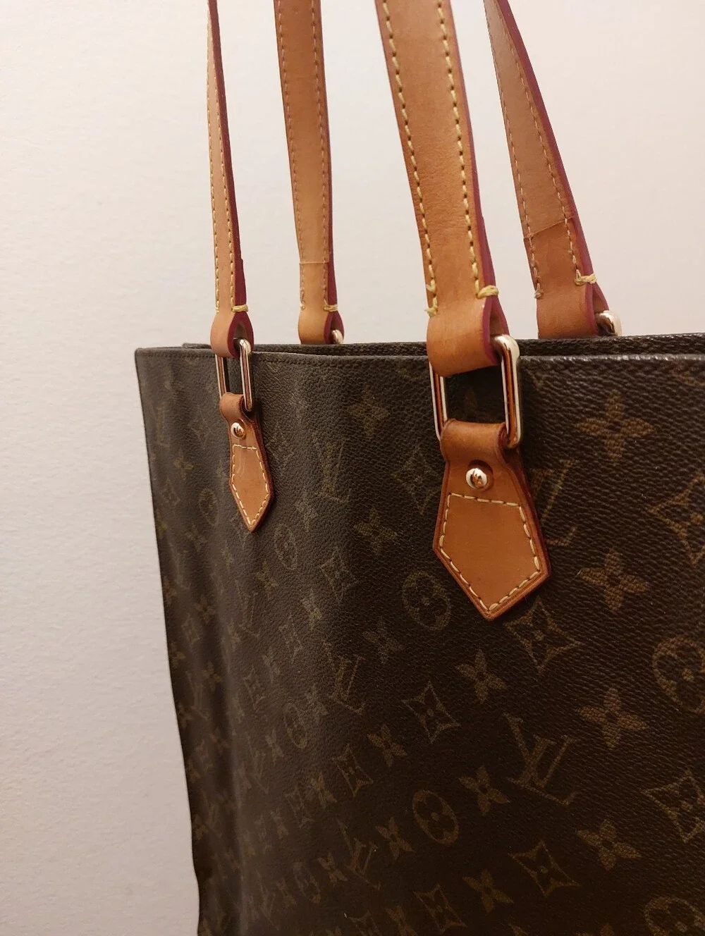 Louis Vuitton authentic louis